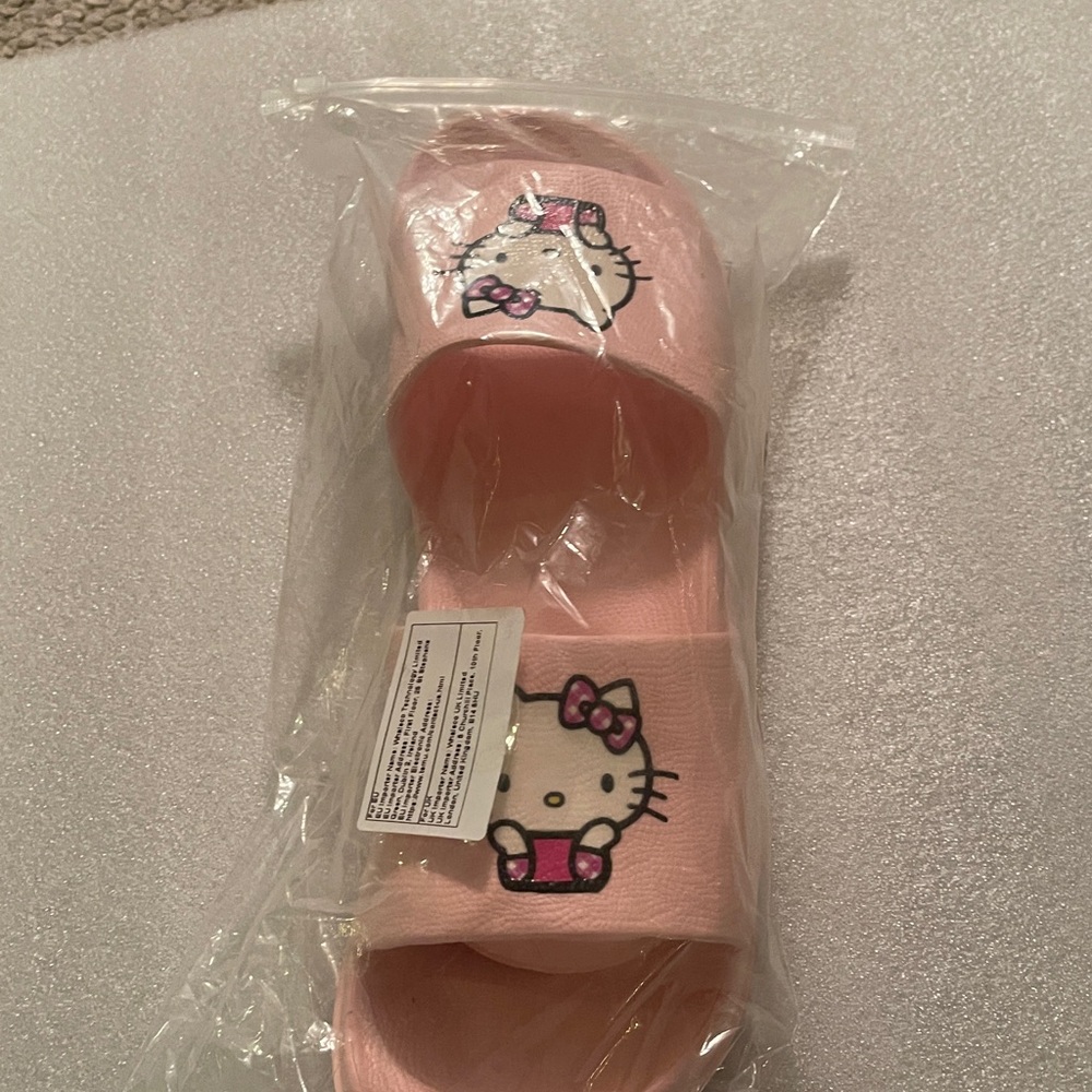 SANRIO FOR HELLO KITTY NIP WOMENS SLIP ON SLIDES SZ 9.5-10 - Picture 5 of 5